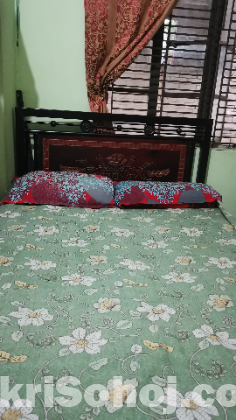 খাট ৪/৭ দুজন শেয়ারিং করতে পারবে
